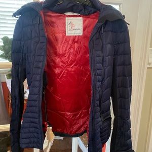 MONCLER JACKET SIZE XS